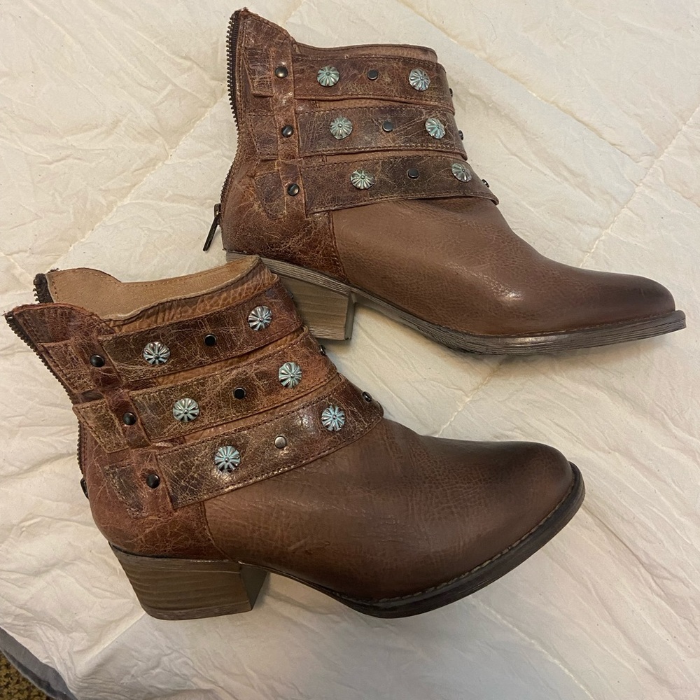 Circle G Cowgirl Booties